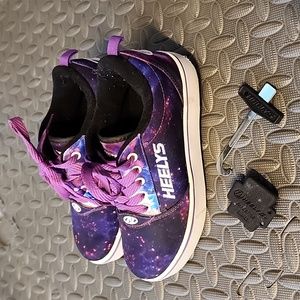 Heelys Galaxy Like New Size 3 little kids